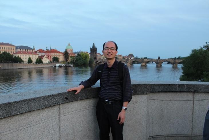 布拉格参加学术会议